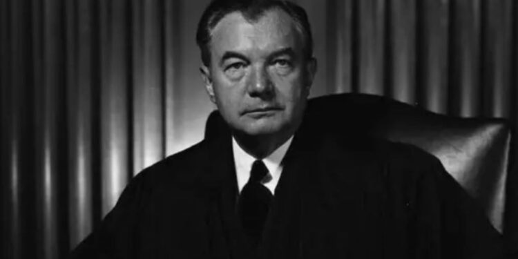 "Kur prokurori kërkon personin dhe jo krimin," Rama ndan fjalimin e prokurorit amerikan: Pushteti nuk ka qenë kurrë më i denjë se sa në momentin kur…