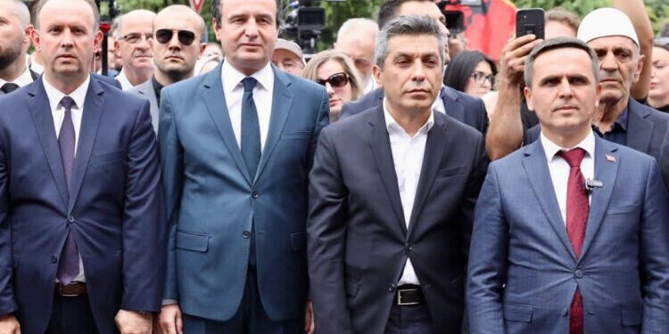 Kurti shpreh gëzim për fitoren e VLEN-it: Kosova dhe Maqedonia kanë forcuar marrëdhëniet më shumë se kurrë.