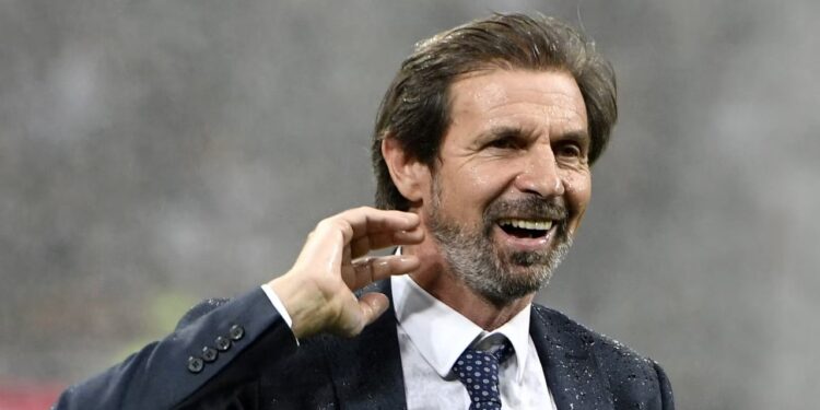 “Ky derbi ka një karakter të veçantë në 'San Siro'”/ Ish-mbrojtësi i Milanit: Allegri dhe Tare ofrojnë siguri për titullin, ndeshja me Interin mbyllet në barazim 1-1.