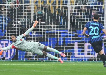 Maignan dhe magia ndaj Calhanoglu: Detaji që zbulon strategjinë e mendjes së francezit