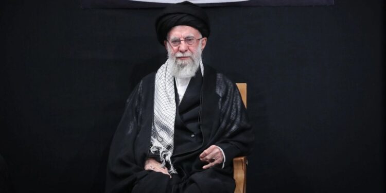 Mesazhi i qartë i Khamenei drejt SHBA-së: Pa bashkëpunim nëse amerikanët vazhdojnë të mbështetin Izraelin