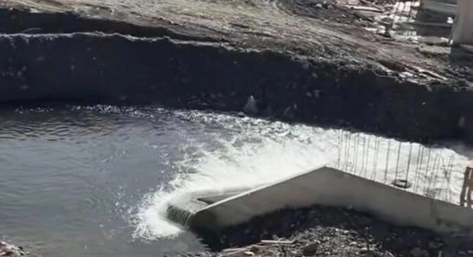 Mujka: Njeriu nuk është shkaktari i vërshimit në vendpunishten pranë urës mbi Ibër.