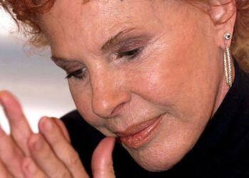 Muzika italiane në pikëllim: Ikona Ornella Vanoni ndahet nga jeta në moshën 91-vjeçare