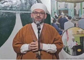 Myftiu i Shkodrës kritikon ashpër drejtorin e Policisë pas heqjes së tabelës në oborrin e xhamisë: “Një i papërgjegjshëm me pushtet, e vërteta nuk mund të fshihet.”