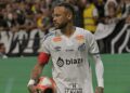 Neymar shënon pas gushtit, por Santosi i tij humb dhe rrezikon rënien nga kategoria