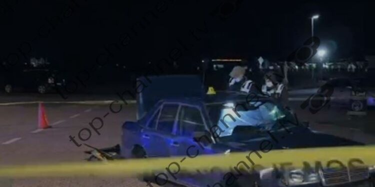 Ngjarje e rëndë në Shkodër: 42-vjeçari dërgohet në spital pas një konflikti
Shkodër / Raport paraprak: Rreth orës 19:30, në Urgjencën e Spitalit Rajonal Shkodër ka mbërritur E. T., 42 vjeç, nga Berica, me dëmtime në kokë dhe trup, të dyshuara se janë shkaktuar me sende të forta. Ai ka qenë i përfshirë në një konflikt, për motive të paqarta, dhe është goditur në hyrje të qytetit të Koplikut.