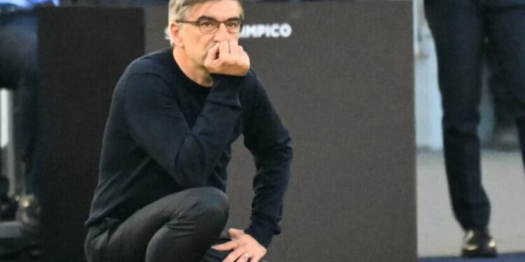 Një tjetër trajner në rrezik shkarkimi në Serie A, tekniku i kapitenit të Kombëtares përballë sfidave vendimtare në dy ndeshjet e ardhshme.