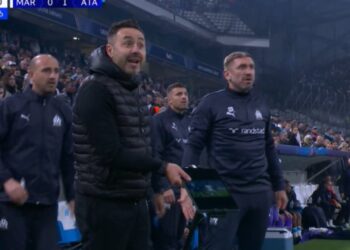Olympique Marseille: De Zerbi shfaq nervozizëm pas golit, i drejtohet arbitrit me iPad: Shikoje këtu…