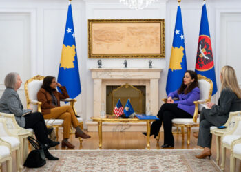 Osmani dhe Prattipati bisedojnë për zgjedhjet e jashtzakonshme