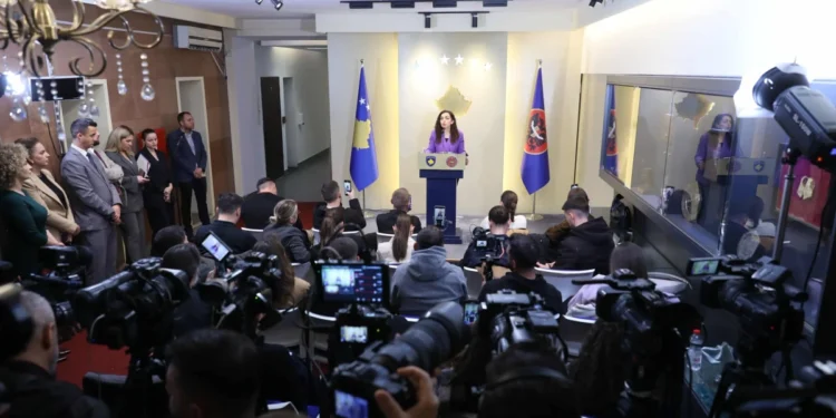 Osmani vendos 28 dhjetorin si datë për zhvillimin e zgjedhjeve.