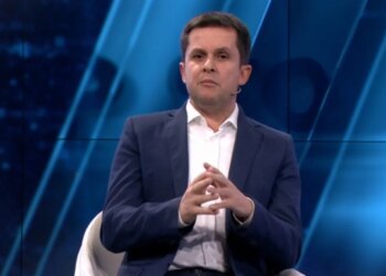 "PD duhet të riorganizohet" / Alimehmeti në 'Top Story': Berisha përfundon mandatin, partia duhet të konsolidohet.