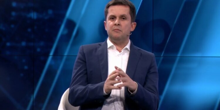 "PD duhet të riorganizohet" / Alimehmeti në 'Top Story': Berisha përfundon mandatin, partia duhet të konsolidohet.