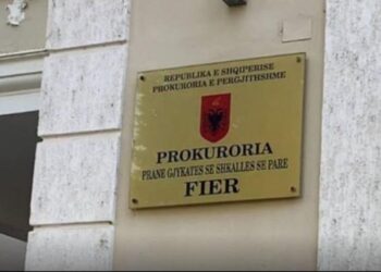 Paratë nga trafikimi i drogës transportoheshin përmes linjave të autobusëve Itali-Shqipëri, sekuestrohen pasuritë e tre individëve dhe bizneseve të tyre.