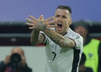 Pasojat e humbjes ndaj Shqipërisë për serbët: Himni i vërshëllyer dhe fyerjet, FIFA i ndëshkon me 87.500 franga gjobë.