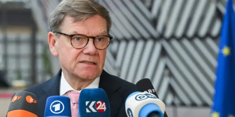 Plani i paqes mes Rusisë dhe Ukrainës: Ministri i Jashtëm gjerman thotë se Trump po ushtron presion, Gjermania e paralajmëron situatën.