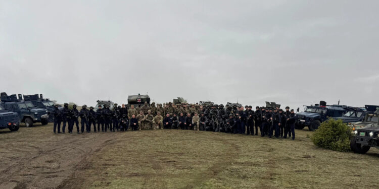 Policia dhe KFOR-i realizojnë stërvitje në veri.