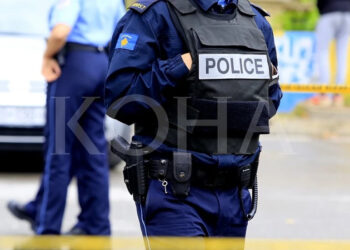 Policia e Prizrenit bisedon gjatë orarit të punës, IPK-ja sugjeron pezullimin e tyre