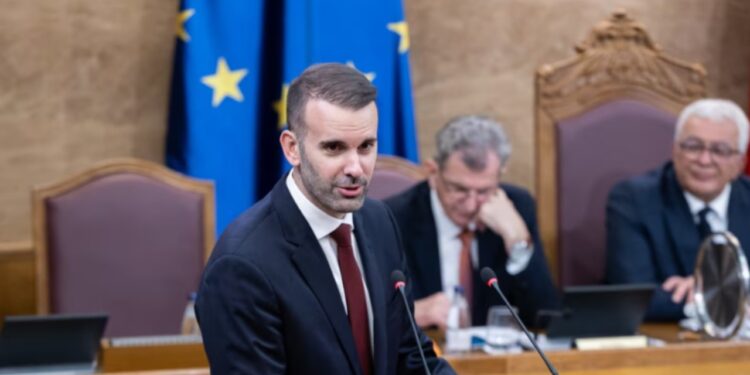 Politikat e BE-së: Mali i Zi paralajmëron se do të ashpërsojë regjimin e vizave për qytetarët rusë.