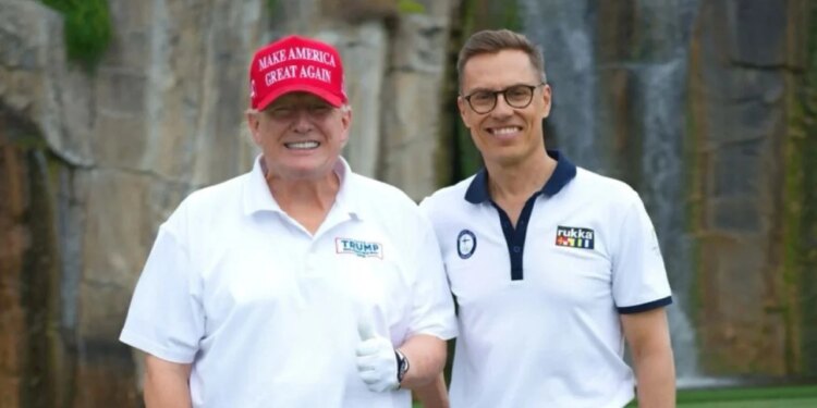 Presidenti i Finlandës bisedon me Trump dhe Melonin: ShBA është duke punuar pa pushim për një marrëveshje paqeje.