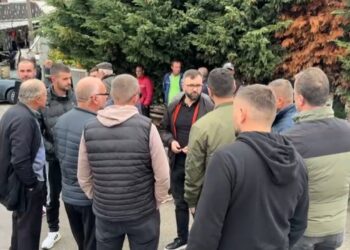 Protesta në Çërravë: Banorët kërkojnë lirimin e bashkëfshatarit të arrestuar
