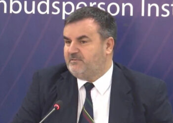 Qelaj: Më u ndalua të bëj shënime gjatë takimit me Thaçin dhe të tjerët në Hagë