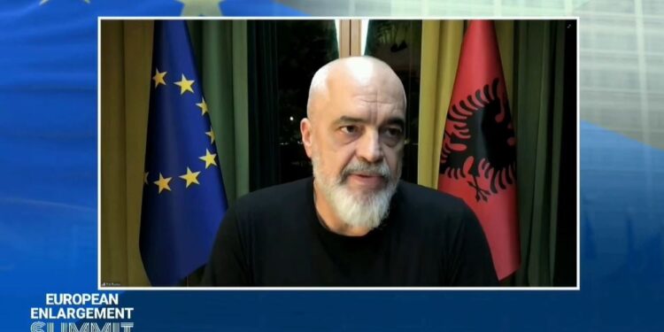 Rama merr pjesë nga distanca në Samitin e Zgjerimit, kryeministri shpjegon: Problemet me fluturimin më penguan të jem aty personalisht.