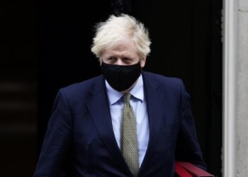 Raporti “djeg” Boris Johnsonin mbi koronën: 23 mijë vdekje më shumë për shkak të vonesës në izolim.