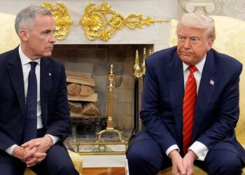 Reklamat qeveritare në Kanada kritikojnë politikën tregtare të Trump-it, kryeministri Carney kërkon falje nga presidenti i Shteteve të Bashkuara.