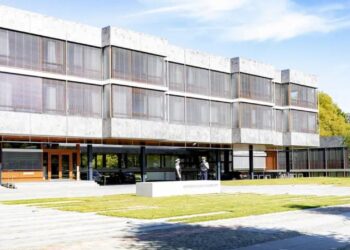 Rregullat e triazhit për pacientët në Gjermani, të shpërfytyruara pas fitores së mjekëve në gjyq.