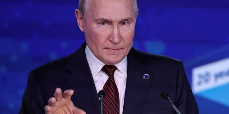 “Rreziku Apokaliptik”: Rusia Behet Sërish Shkak Frike me Nëndetësën e Saj Kërkuese Bërthamore: Tërmeti Radioaktiv...