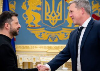 SHBA-së i bën thirrje NATO-s: Nëse Zelensky nuk pranon marrëveshjen për paqe në Ukrainë, situata do të përkeqësohet.