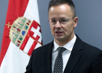 Serbia në rrugë drejt Bosnjës / Ministri i Jashtëm i Hungarisë nuk lejohet të ulet, zbulohet shkaku