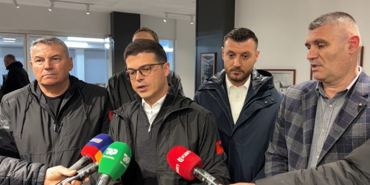 Shiu në Qarkun e Lezhës/ Evakuime, ndërhyrje të shpejta dhe masa të reja sigurie, ministri Vengu: Strukturat në angazhim të plotë