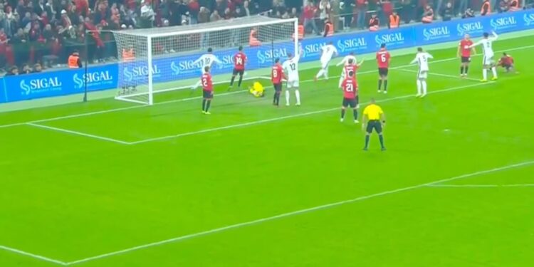 Shqipëri-Angli: Gabim në mbrojtje, “Tre Luanët” tejkalojnë (Video)