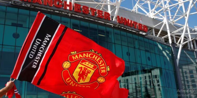 Skandal në futbollin anglez: Ish-avokati i Cristiano Ronaldos përjashtohet nga aktiviteti.