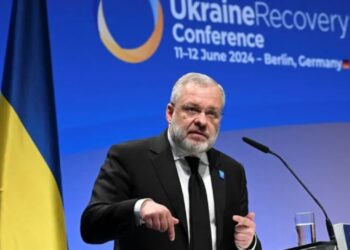 Skandali i korrupsionit prej 100 milionësh në Ukrainë, shkarkohen ministrat e Energjisë dhe Drejtësisë.