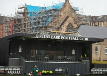 Skoci: Ndeshja anulohet 15 minuta para fillimit, ja shkaku.