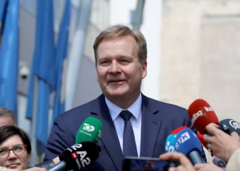 Sorensenit i jepet një mandat dyvjeçar si ndërmjetës në dialogun Kosovë–Serbi