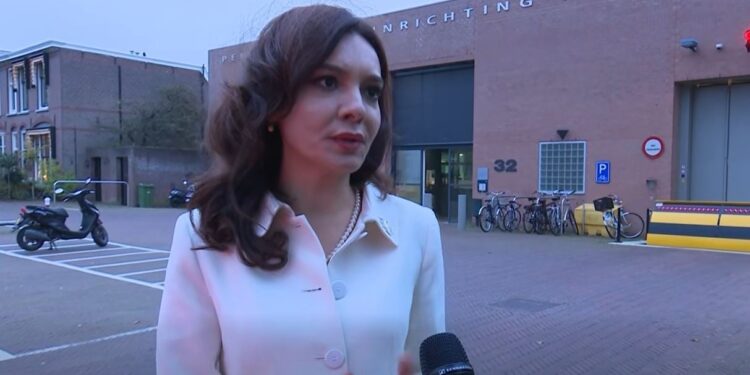 Spyropali takon Thaçin në Hagë: 'Kjo luftë për liri nuk mund të diskreditohet', shpreh mbështetje nga qeveria shqiptare