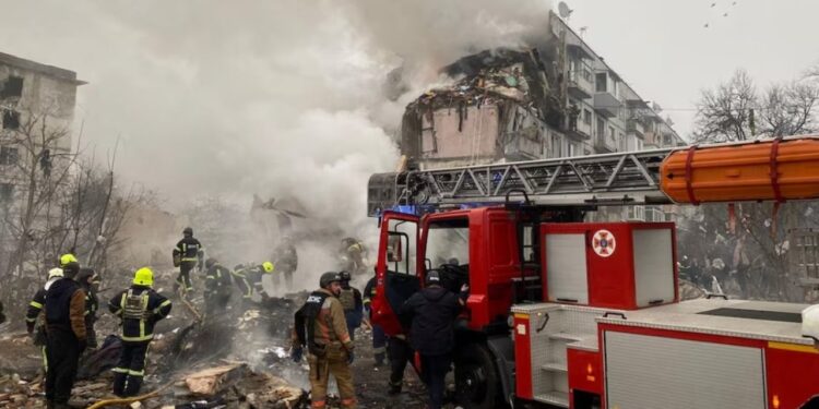 Sulmi rus në Ukrainë, 20 të vdekur/ Polonia dhe Rumania aktivizojnë avioni bombardues!