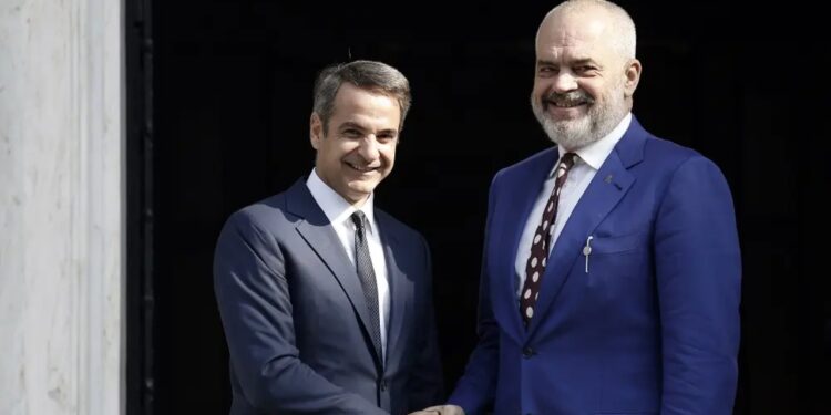 Takim i rëndësishëm diplomatik Shqipëri-Greqi më 16 dhjetor/ Trajtohen temat “sensibel” që do të shqyrtohen.