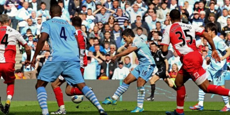 Teori konspirative ose skandal? Një arbitër anglez diskuton ndeshjen kur Man.City fitoi titullin në 2012.