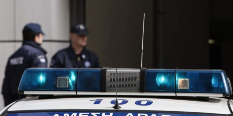 Titulli: Arrestohet shqiptari 38-vjeçar në Greqi për vjedhjen e 100 mijë portofolave të kriptovalutave