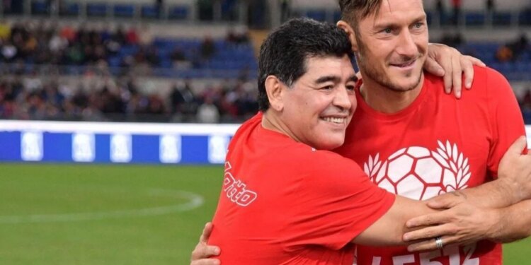 Totti: “Nuk kam qenë në Olimpico për tre vjet, më mungon. Maradona më tha...”