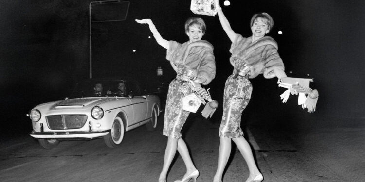 Tragjedia e motrave binjake Kessler, “Valltarët kombëtarë” të Italisë, që humbën jetën në moshën 89 vjeçare