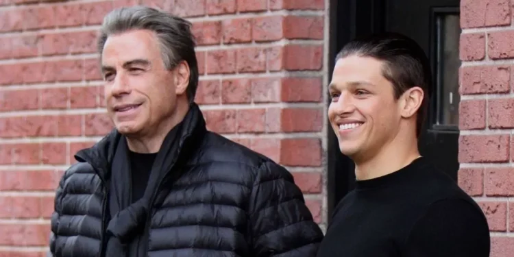 Tragjike: Vdes në moshën 33 vjeçare djali i aktorit John Travolta!