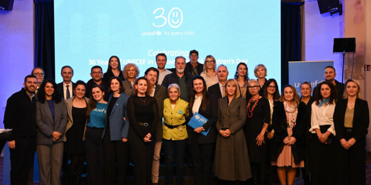 Tre dekada e UNICEF-it në Kosovë: Rrëfime nga ata që kontribuan në kohë të ndryshme