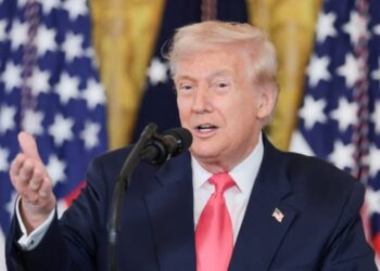 Trump nën presion, por qëndron i palëkundur: Hapurasi ajror i Venezuelës duhet të klasifikohet si i mbyllur.