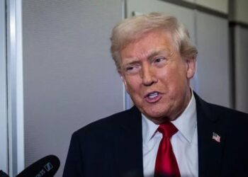 Trump reagon ndaj bisedës së publikuar ndërmjet dërguarit të tij dhe një zyrtari rus: Witkoff po bënte atë që ishte e drejtë, duke dizenjuar planin e paqes për Moskën dhe Kievin.