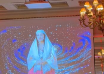 VIDEO/ Ministrja Diella merr pjesë në Festën Kombëtare shqiptare në Athinë, pritet takim me ministra e zyrtarë të lartë